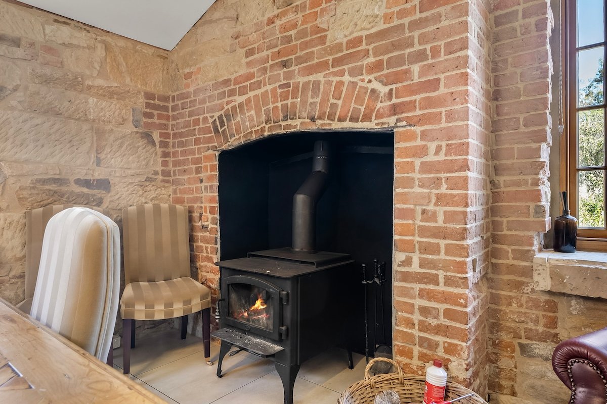 Bellevue House – Historic Luxury gallery image 5