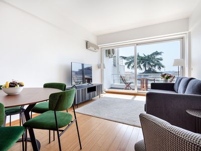 Two Bedroom w. Balcony in Cihangir (S11)