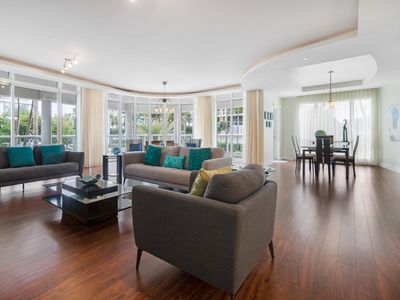 EXTRAORDINARYBeach Resort, location, amenities BIG