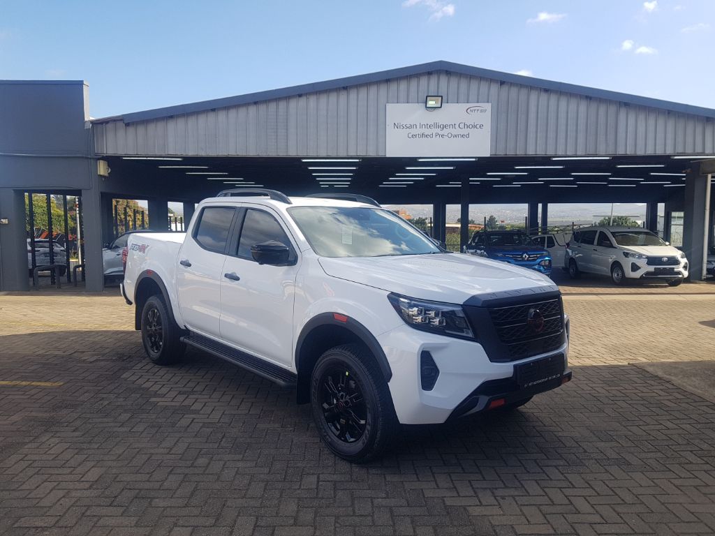 NISSAN NAVARA 2.5DDTI PRO-4X 4X4  for Sale in South Africa