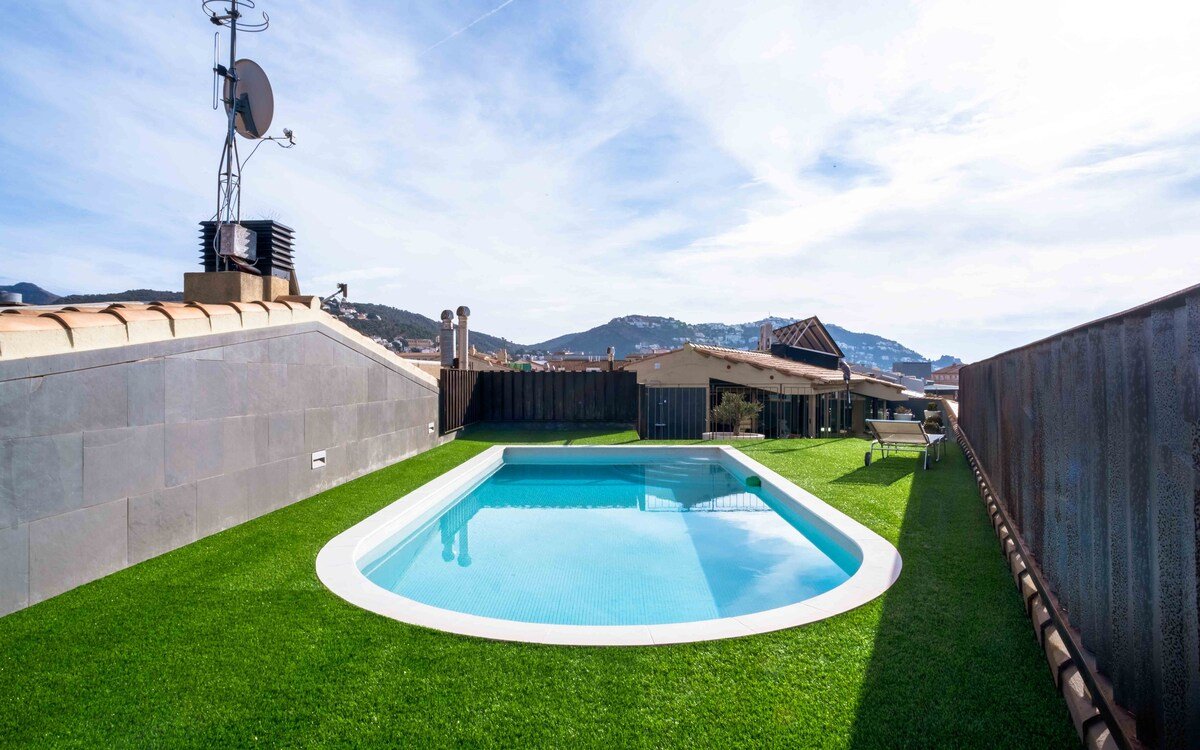 Gran Dúplex con Piscina Privada en centro ROSES gallery image 3