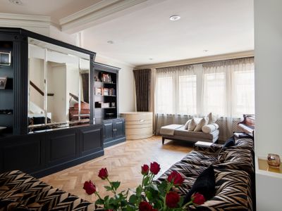 Renovated Historical Home with Enclosed Terrace