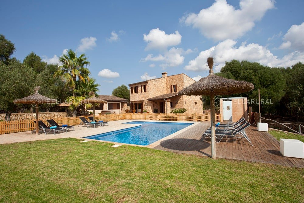 New Finca with a touch of Majorcan style gallery image 2