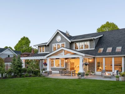 Luxury family home steps from the ocean