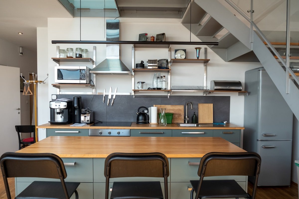 Panoramic terrace view, loft3 next to city centre gallery image 5