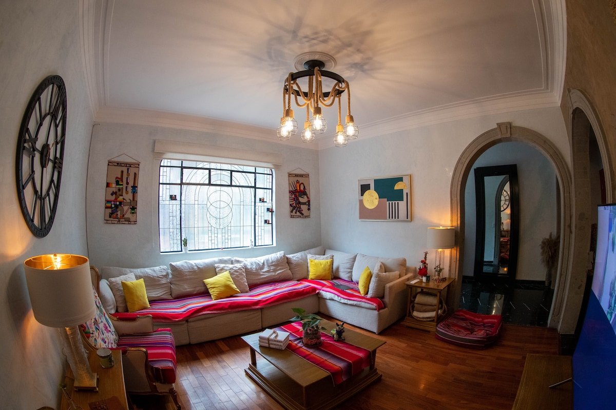 Acogedora Casa en Condesa: 4hab. Patio y Elevador gallery image 4