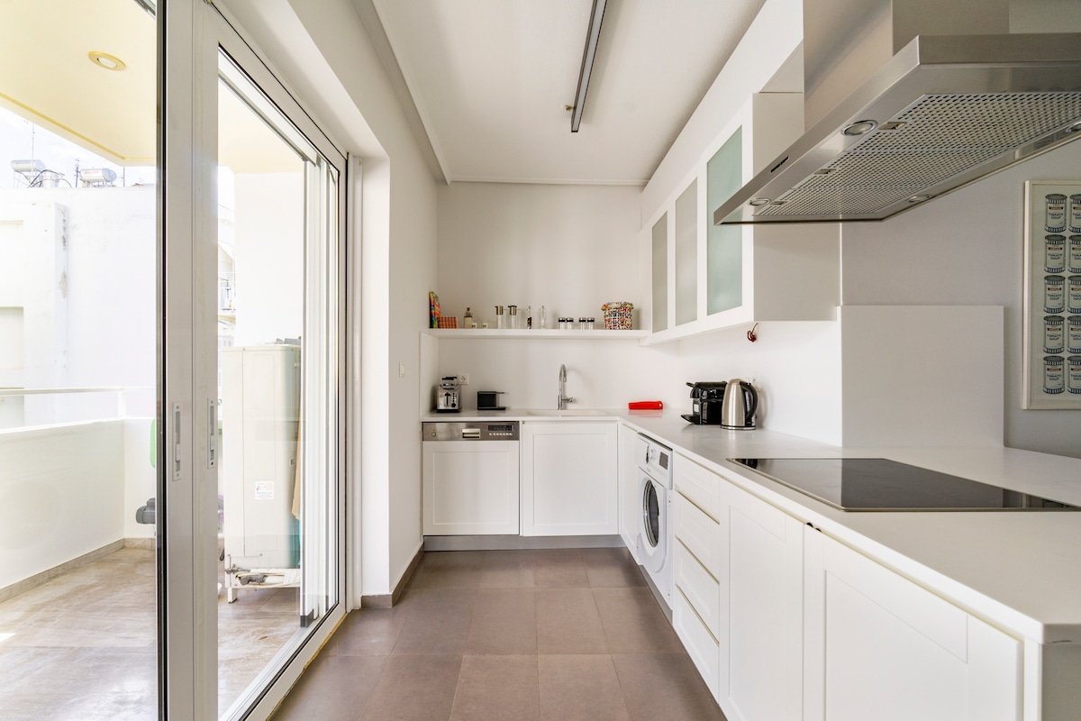 Pratinou Penthouse – AthensApart gallery image 4