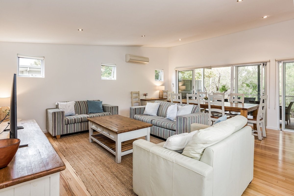 Melaleuca gallery image 5