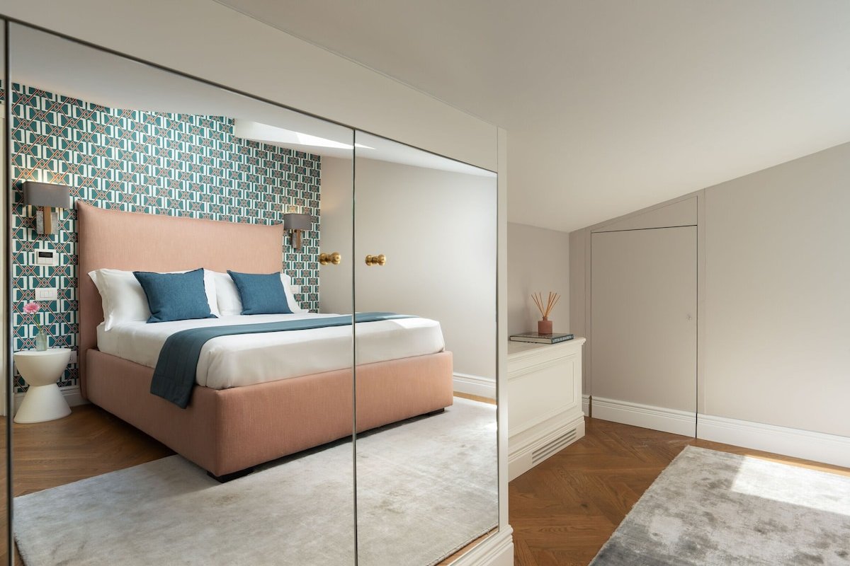 Palazzo Pazzi Vitali Luxury Apartments In Florence gallery image 2