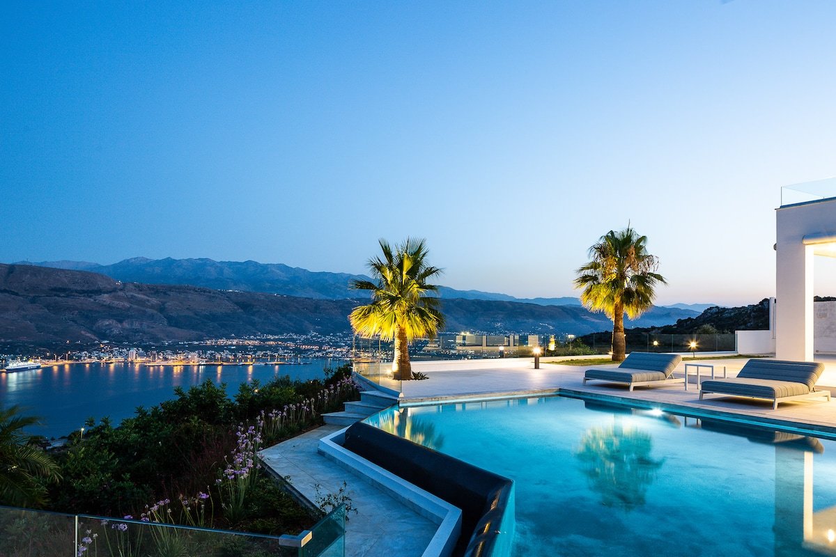 Paul’s Mansion – Scenic Escape by etouri gallery image 4