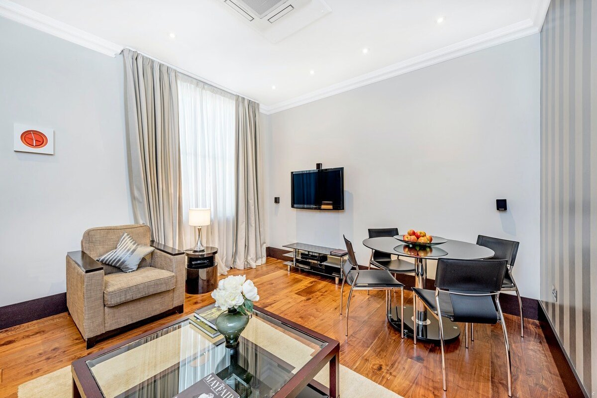 South Kensington – 2 Bedroom – Apartment gallery image 4