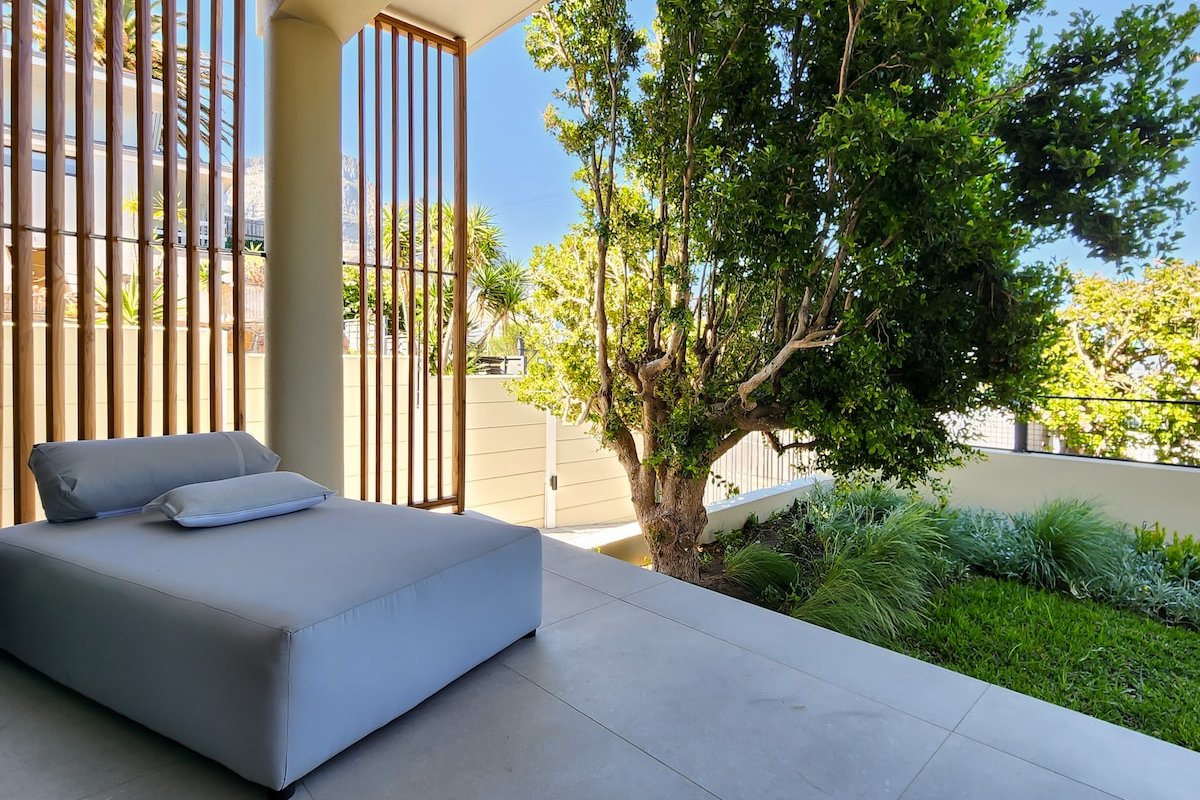 Villa Rohalya: Sensational Designer 6BR gallery image 2