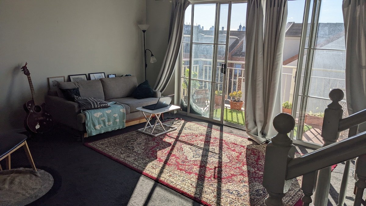 High Ceilings Duplex Apartment with pool & gym gallery image 5