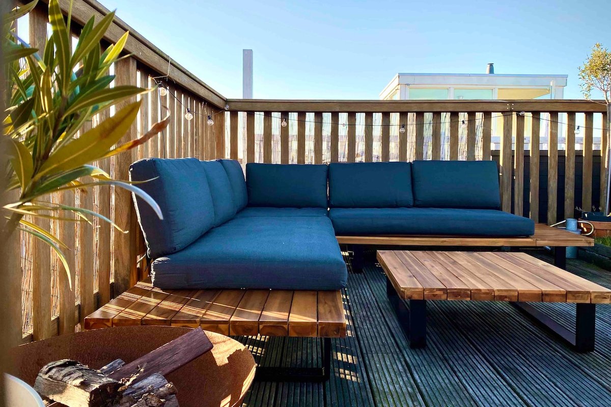 Luxurious Amsterdam Loft with Amazing Rooftop gallery image 3