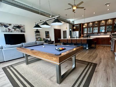 Recently Renovated 4 Bedroom Loft with Balcony