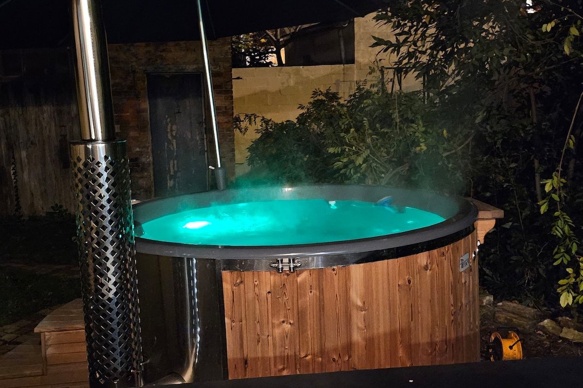 Grande Maison avec Jacuzzi Bordeaux gallery image 2