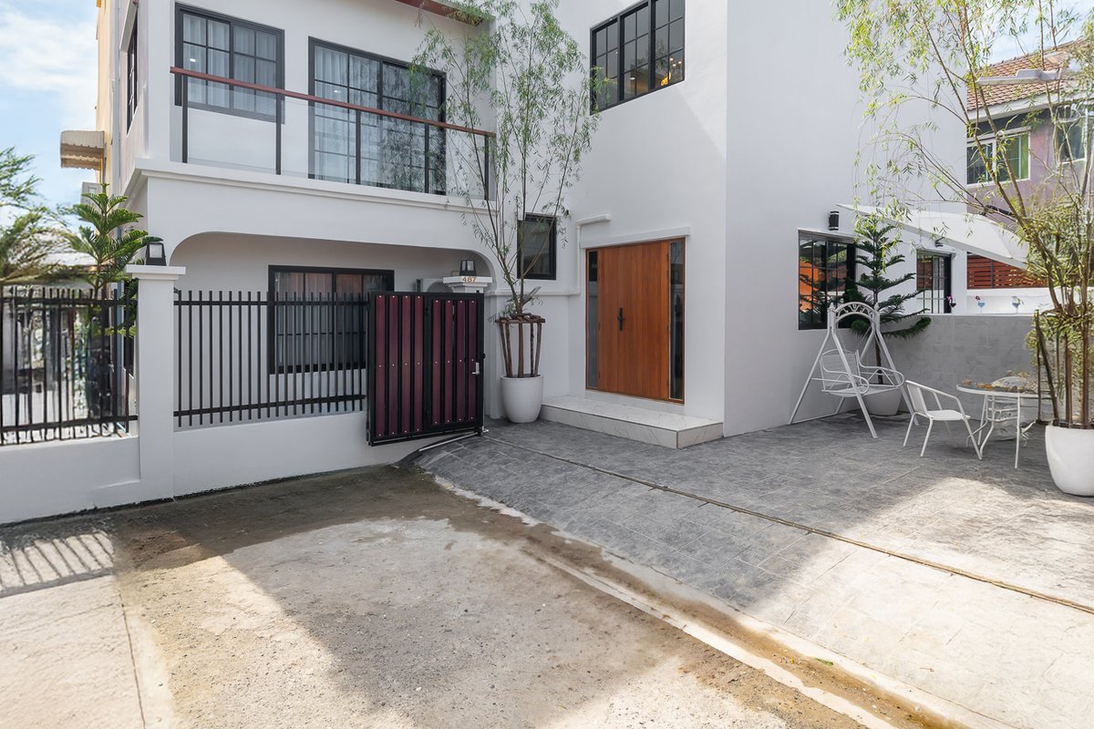 Brand new Modern luxury private pool villa, RCA