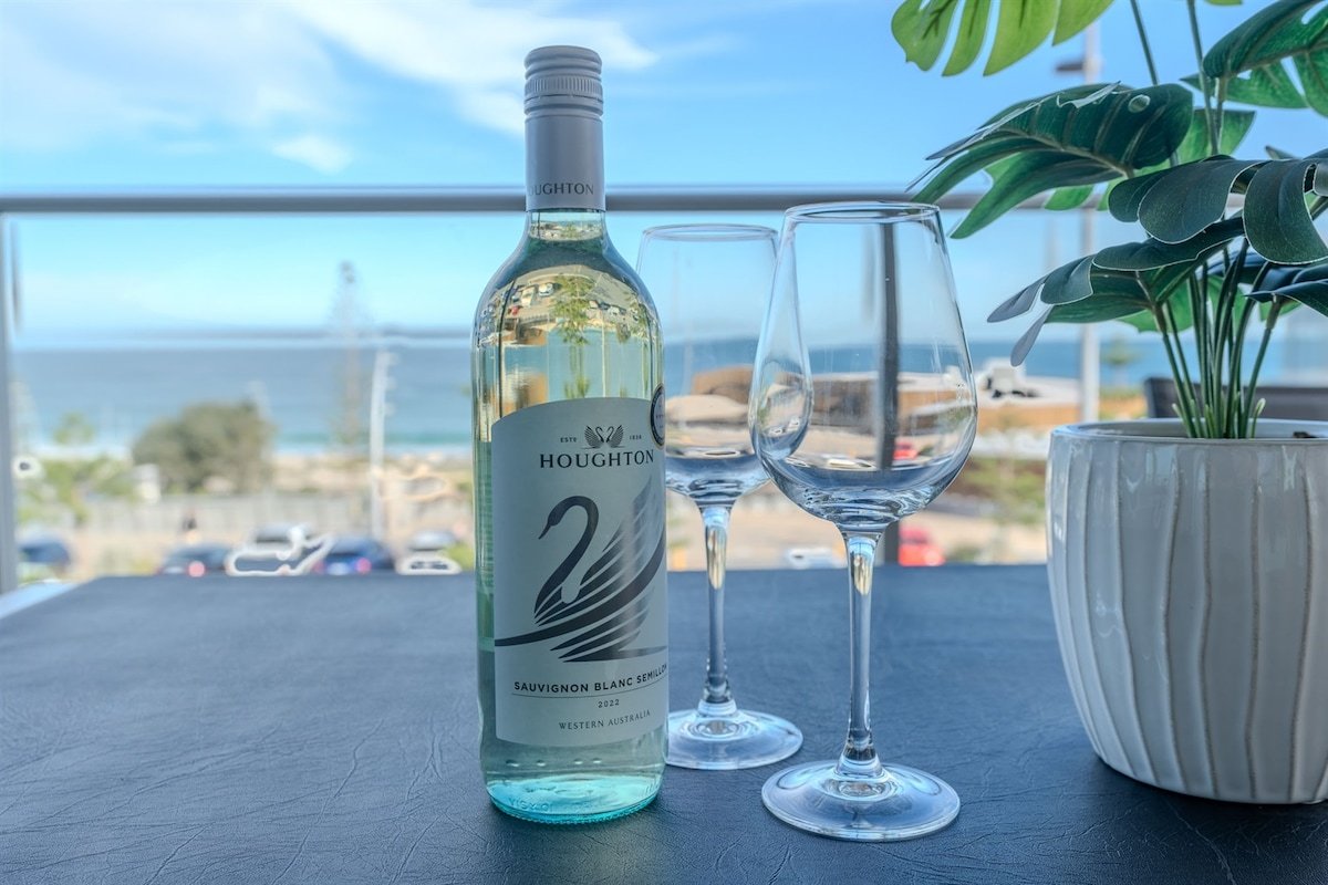 The Ultimate Beach Break gallery image 3