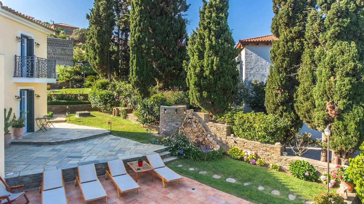 Hortensia Villa | Infinity Pool & Sea Views gallery image 3