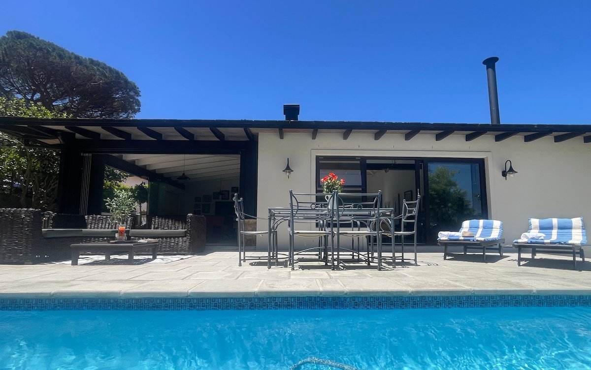 Hout Bay | Private Exclusive Estate with Pool gallery image 3