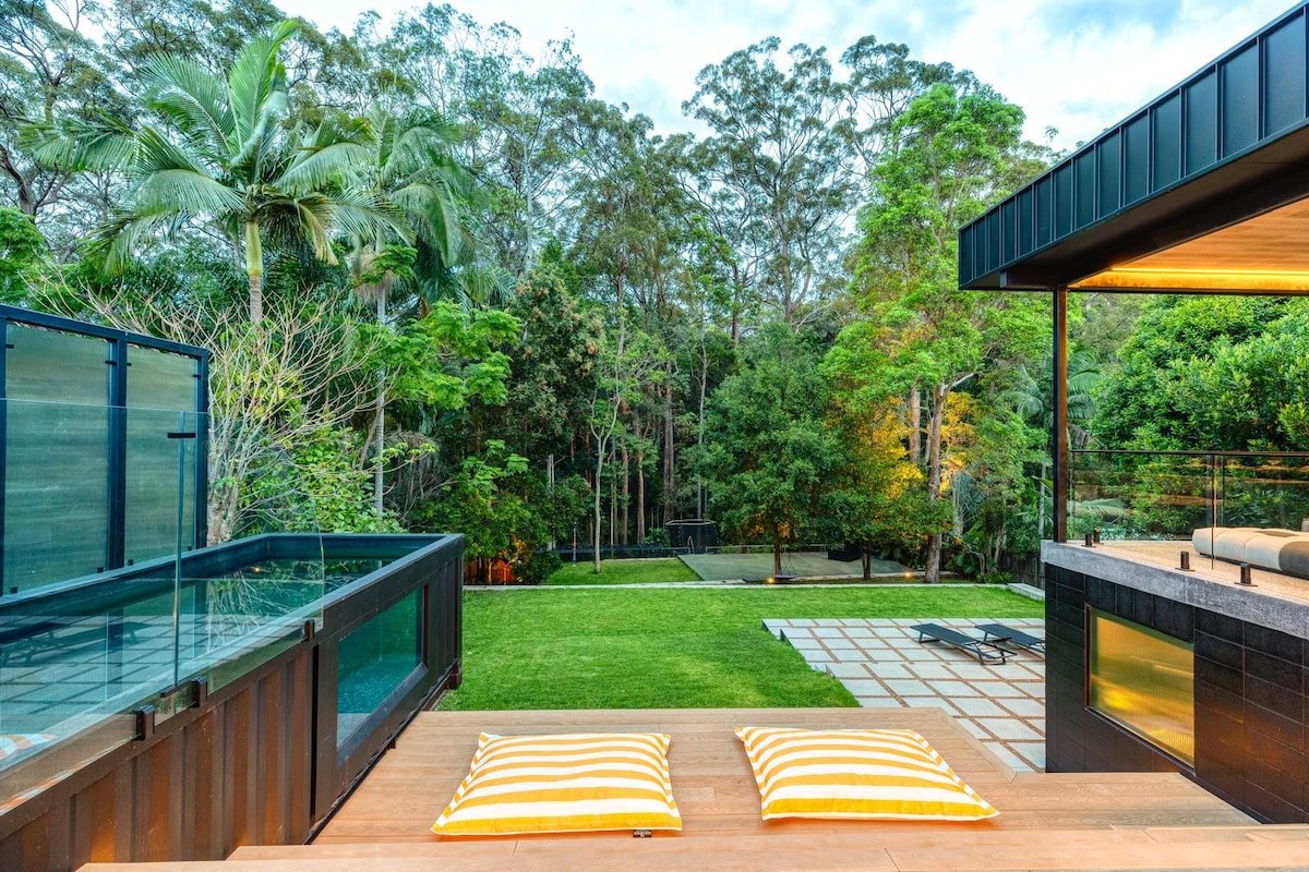 Coastal Forest Retreat with Studio, Pool & Sauna. gallery image 3