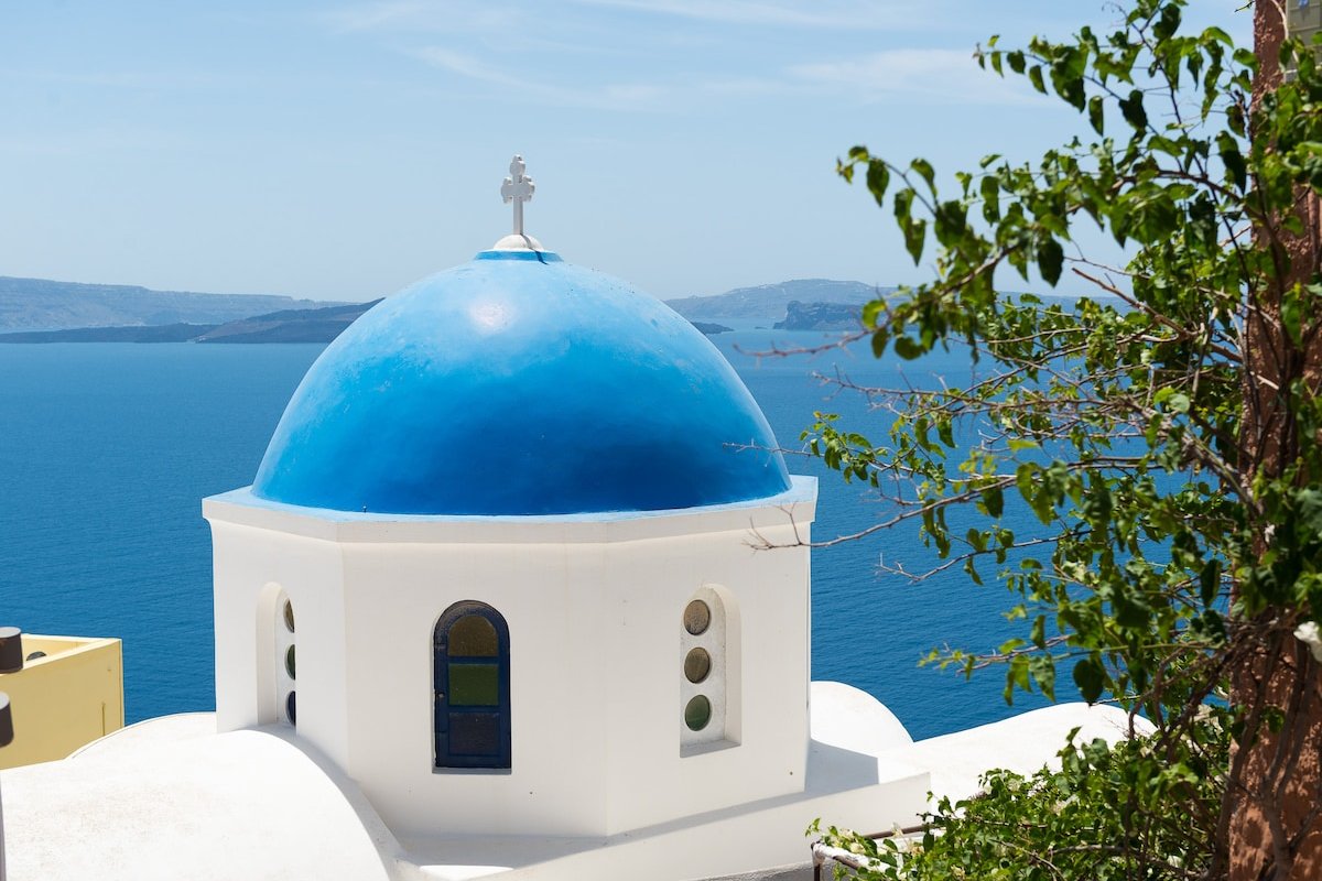 SantoriniParadise: PARADISE cave, private hot tub! gallery image 3