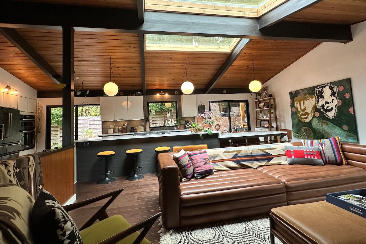 Portland Modern gallery image 4