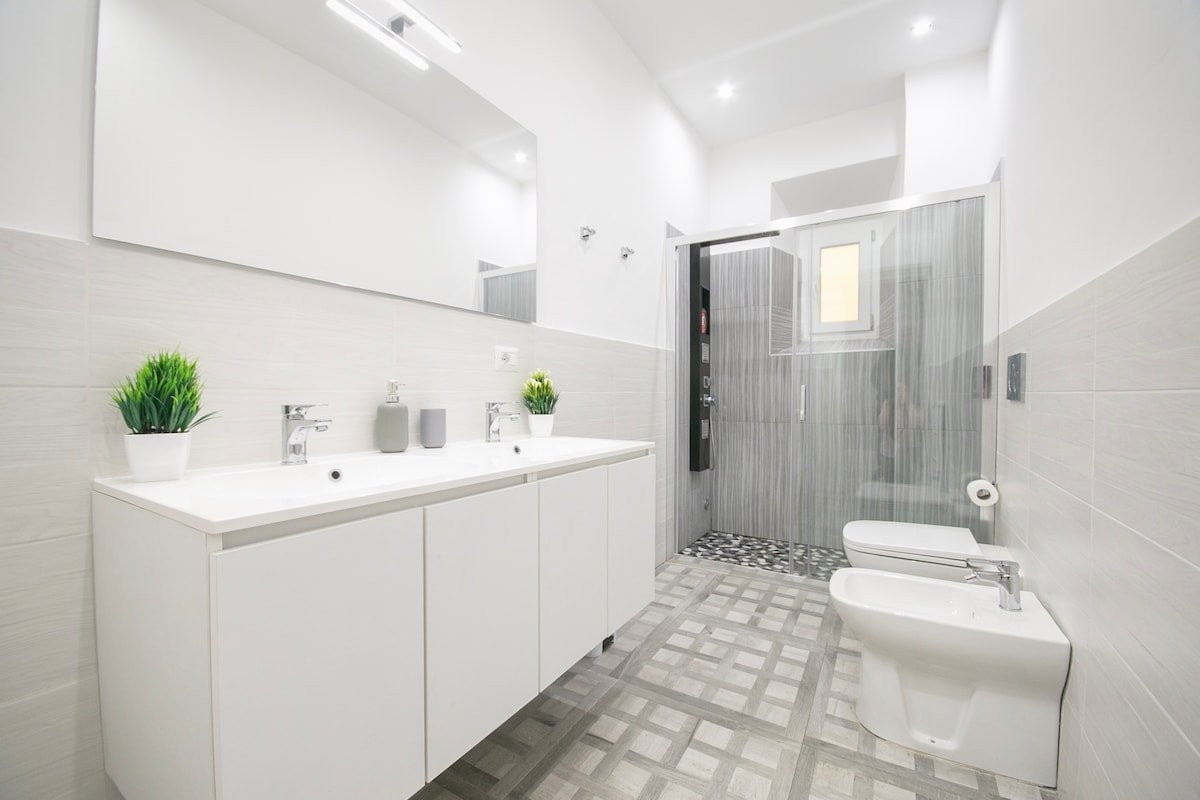 LUXURY APARTMENT A FEW STEP FROM SAN PETER gallery image 5