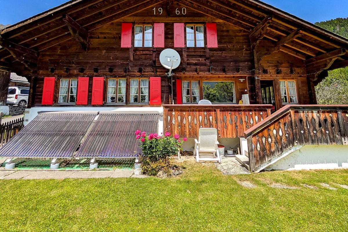 Haven of peace in Les Diablerets – private chalet gallery image 3