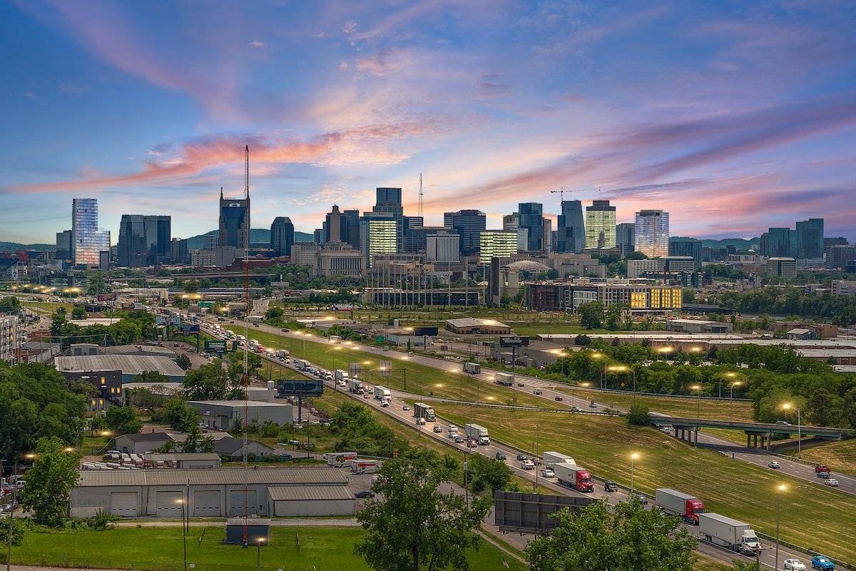 Nashville Oasis! Heated Pool & Hot Tub Open! 5M2DT gallery image 4