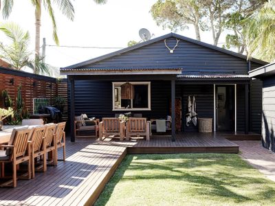 The Black Ace ~ Family entertainer