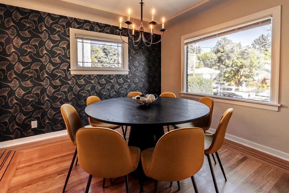 Families and groups gather at GreenLake! gallery image 2