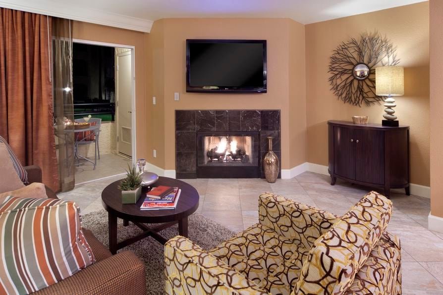 Las Vegas Condo 1 Block from Strip 2BR 1026 sq ft gallery image 4