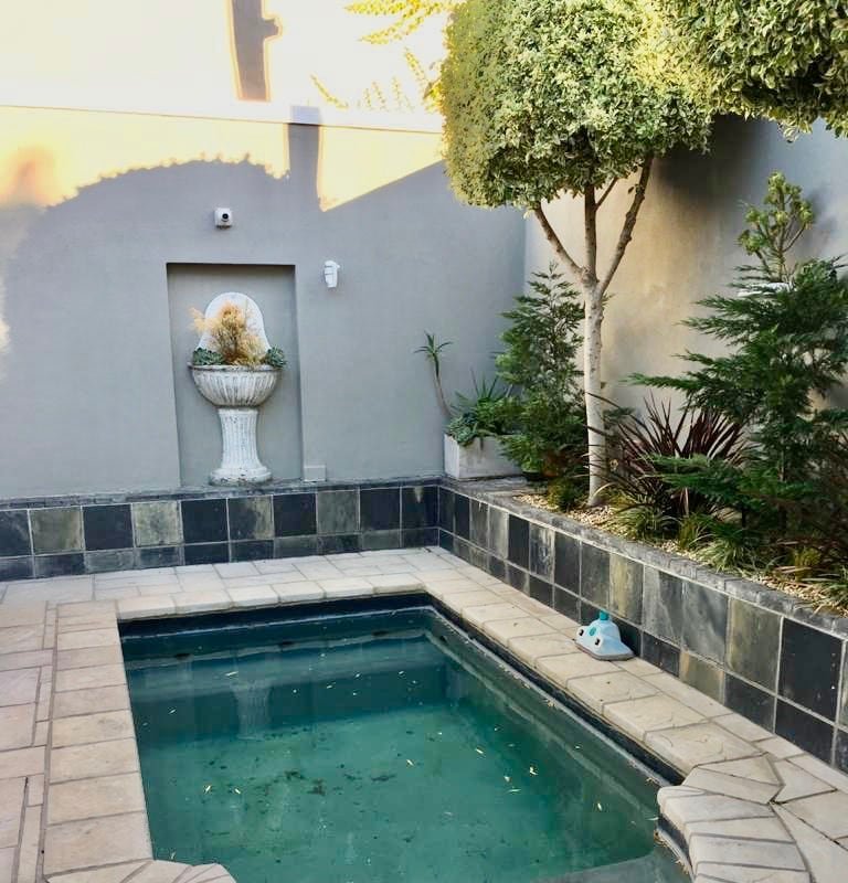 Upmarket Fresnaye holiday home gallery image 4