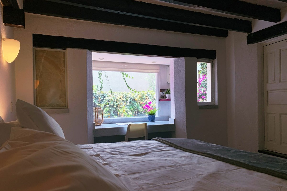 Cozy 2-Bedroom Villa, Luxury Stay in San Angel gallery image 5