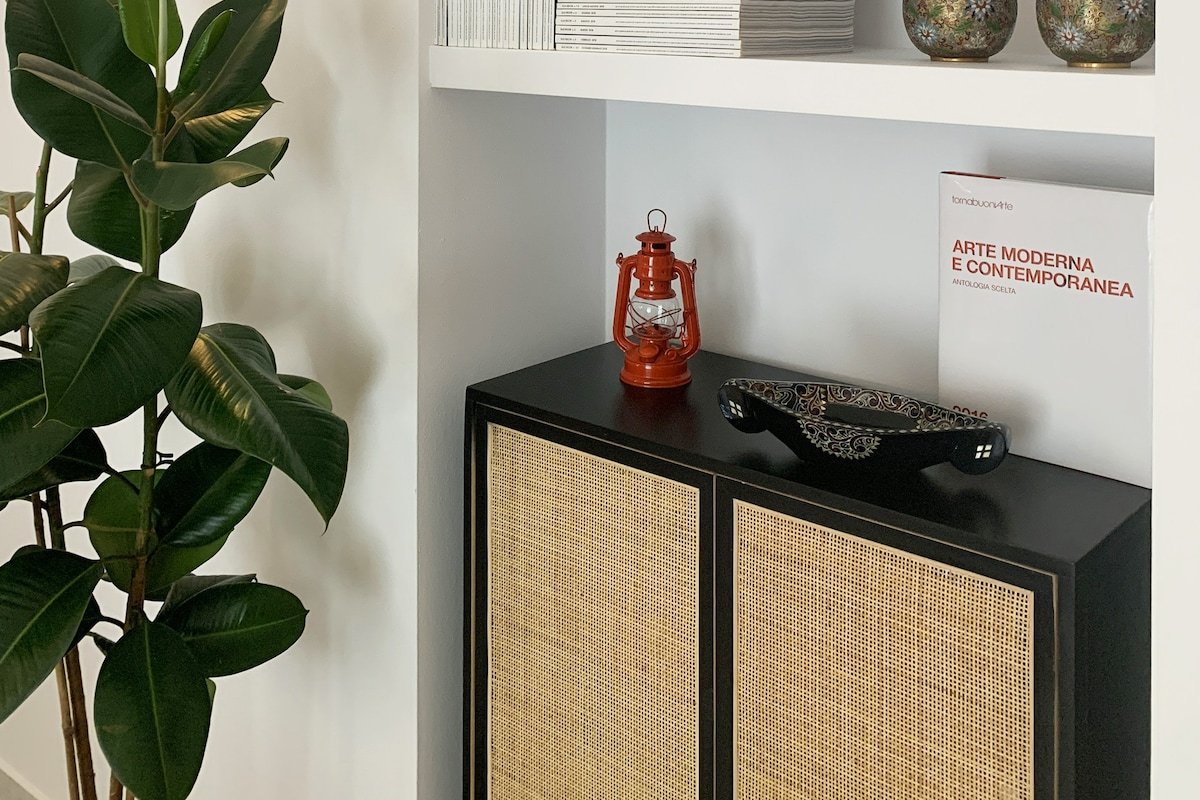 An ecletic vintage-treated flat with a boho touch gallery image 4