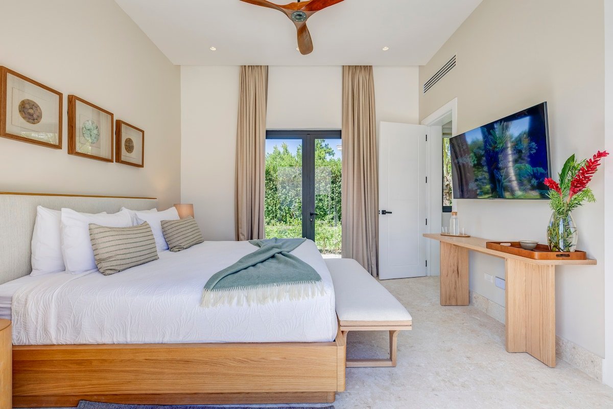 Corales 22: Luxe Golf Retreat gallery image 2