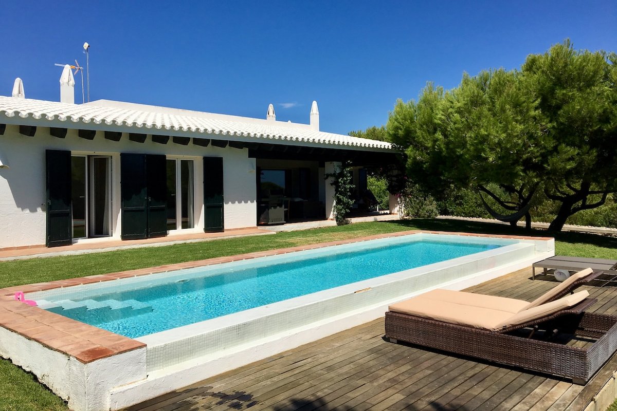 Belle villa, vue mer, 5mn plage gallery image 5