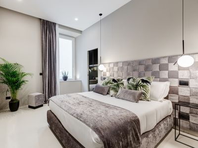 Via Veneto – Spanish Steps -Roma Luma Suite 29