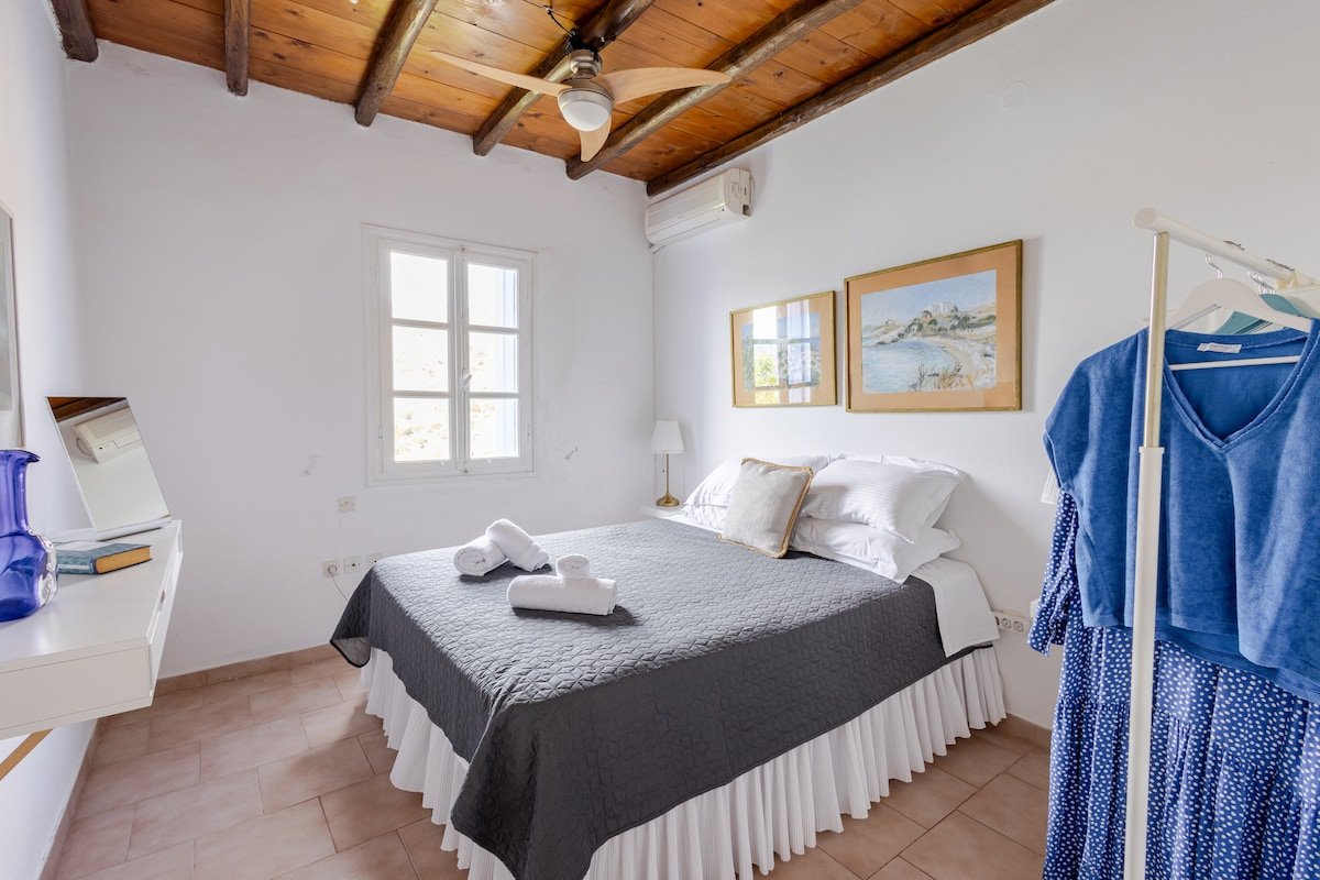 Beautiful Villa Amazing Sea View! gallery image 5