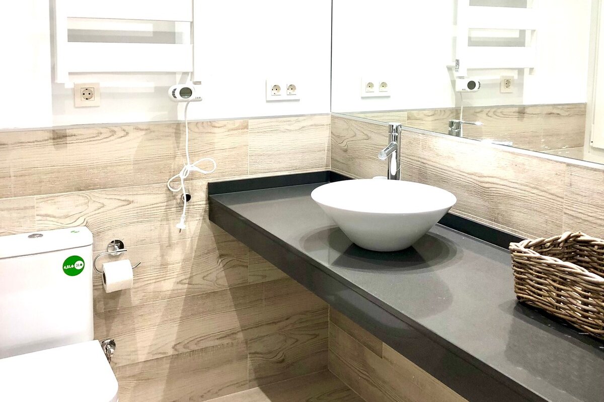 Foodies Location. Surf. Netflix 3 BDR gallery image 5