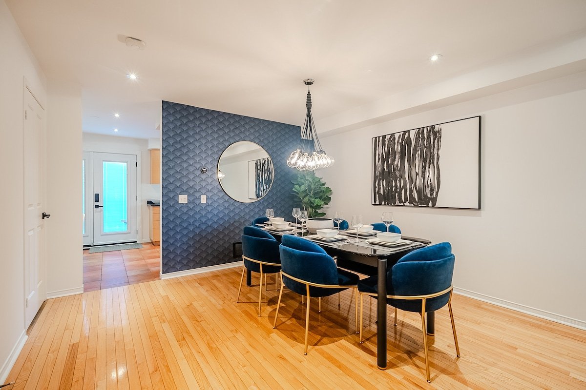 Modern 3BR Home | Private Backyard + Office gallery image 3