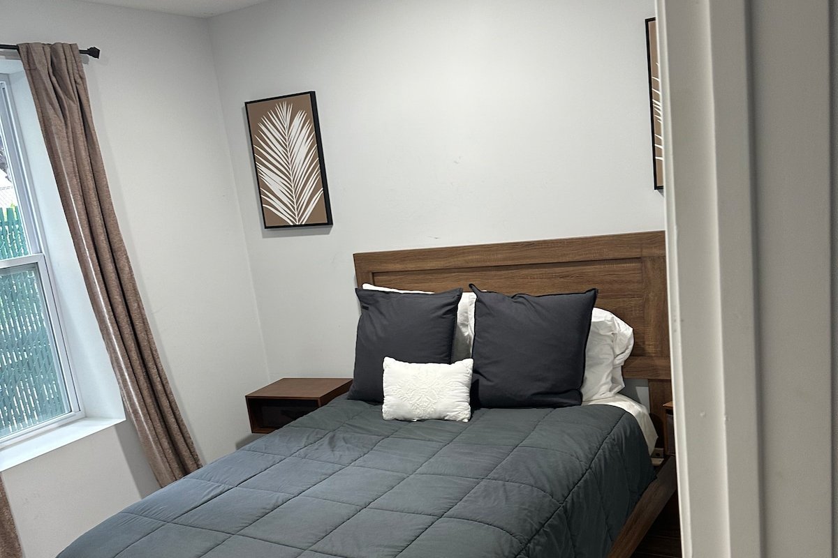 20minsNYC/MSG/Prud/Met-Life/Dtw EWR/ cute 2BR gallery image 4