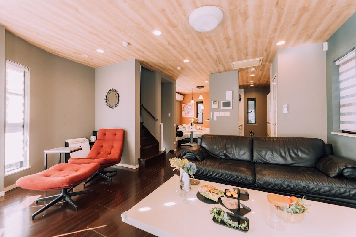 Spacious 100㎡ Tokyo House near Shinjuku for Family gallery image 4