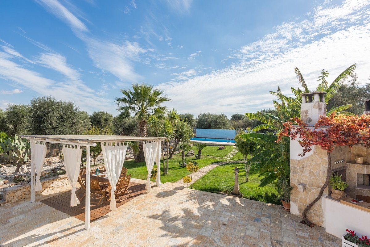 Trullo Suenn – private pool – plays for babies gallery image 5