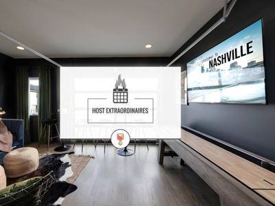 Stunning West End Home – Walkable Area