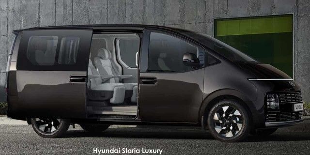 HYUNDAI STARIA R2.2 LUXURY A/T (9 SEAT) - 35 