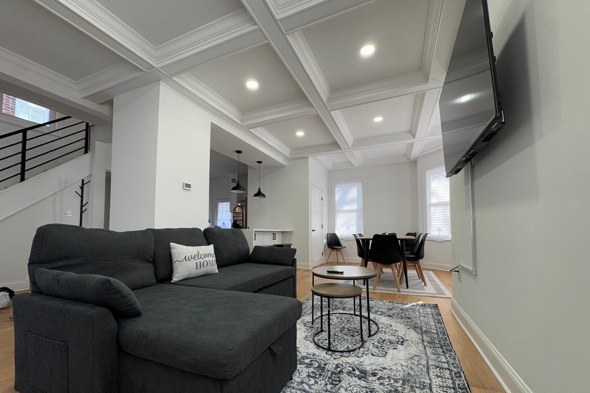 Modern 4BR Home Near Metro & DC’s Iconic Sights