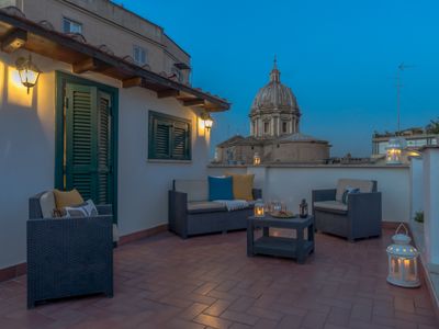 The Original Building – 8 rooms 4 bathrooms