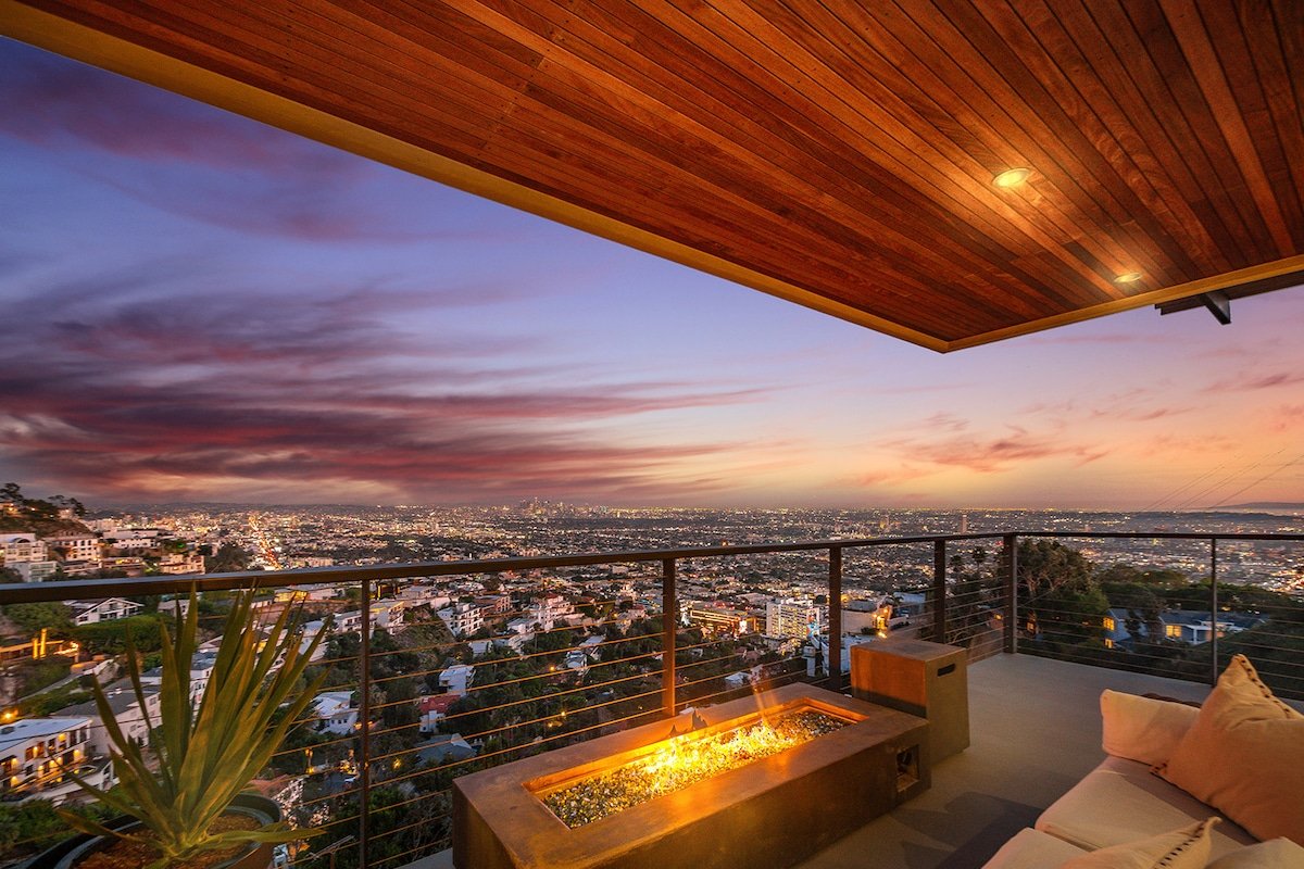Luxury 3B-3B Skyline Views & Heated Infinity Pool! gallery image 3